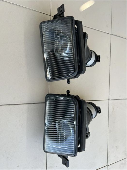 Фара противатуманные на бмв Е34