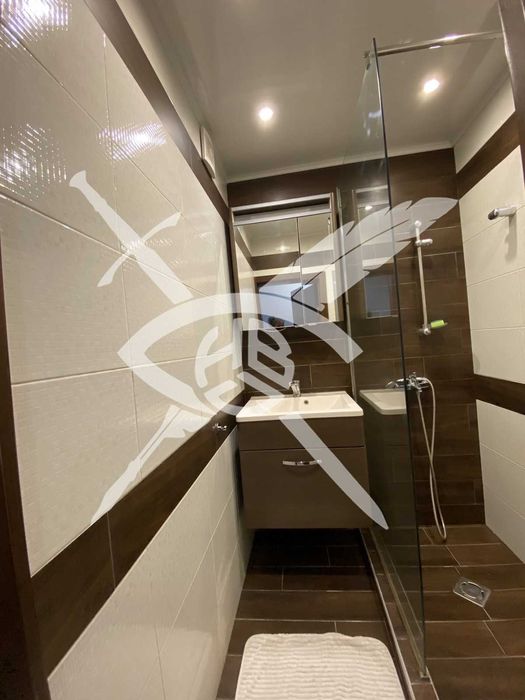 Продава се Двустаен апартамент в Варна, Колхозен пазар - 78 кв.м за 1642 €/кв.м - Снимка #11