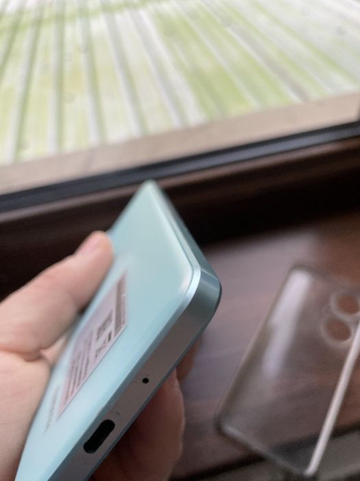 Huawei Nova 11i  6+3/128 gb holati ideal karobka dok full