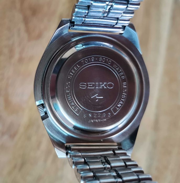 Часовник Seiko Actus Автоматик 21 Jewels 1976 година