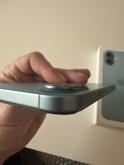 Vand Iphone 16 PLUS