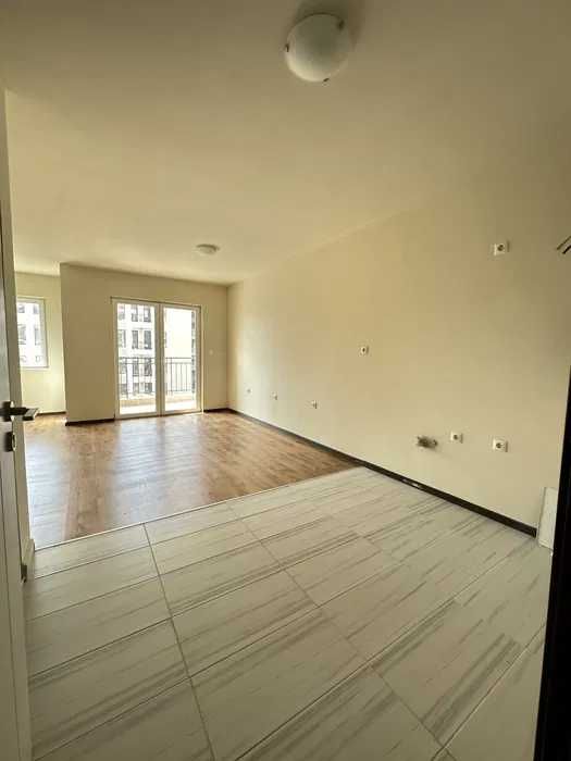 Продава се Едностаен апартамент в Свети Влас - 45 кв.м за 1000 €/кв.м - Снимка #1