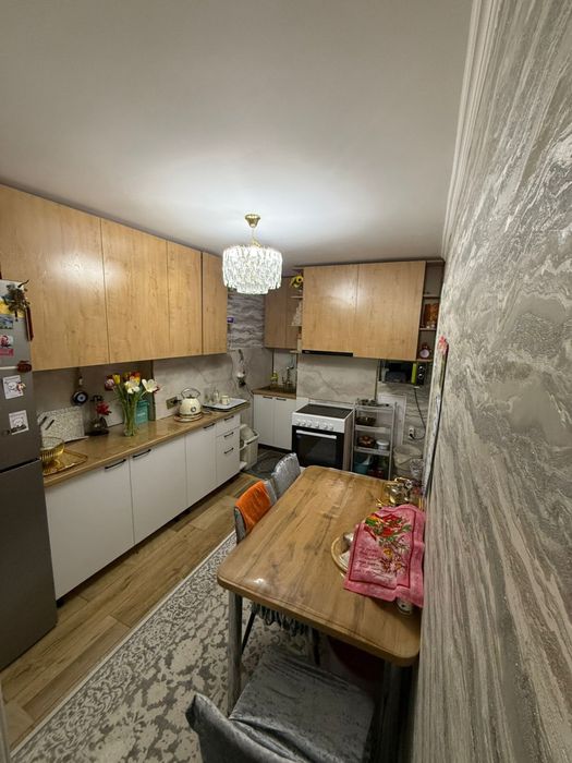 Продам 3 комнатную квартиру