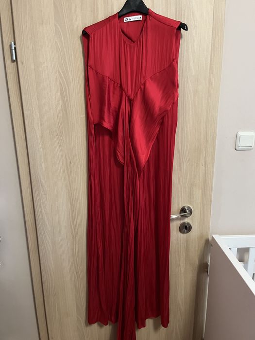 Рокля Zara червен сатен