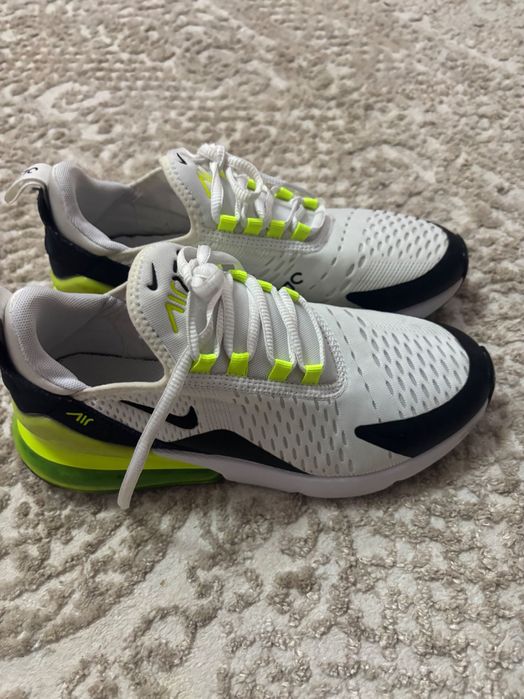 Trainers/adidasi  dama originali