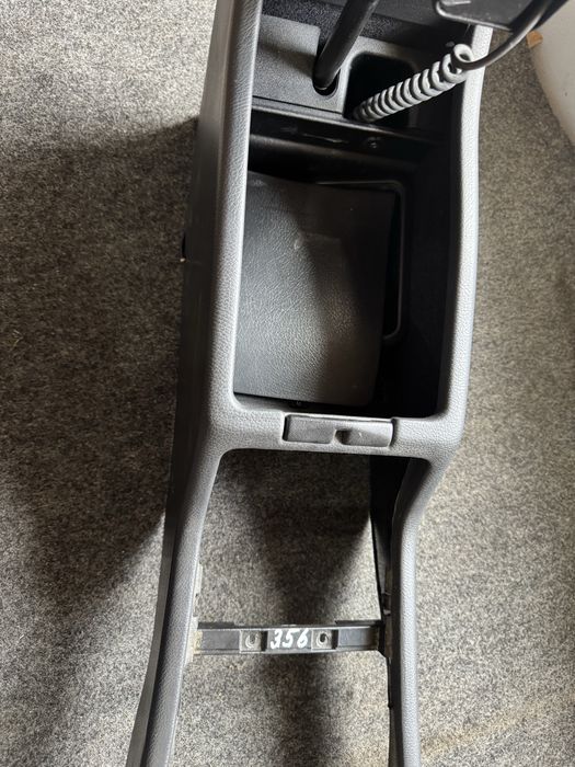 Центральный бар на w210