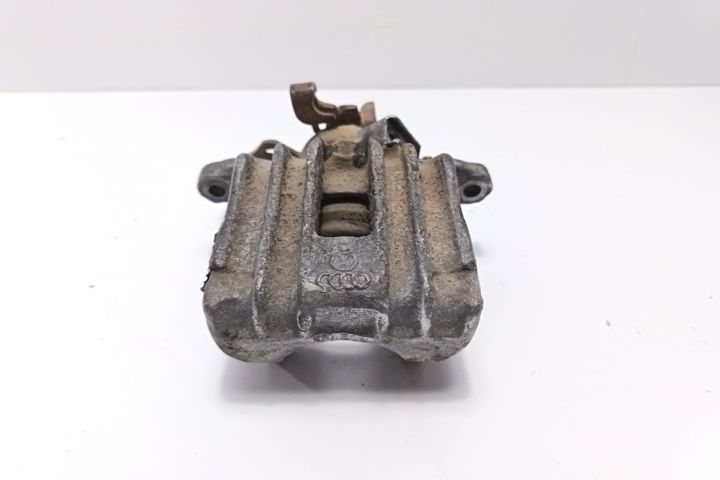 Etrier dreapta spate Skoda Octavia prima generatie