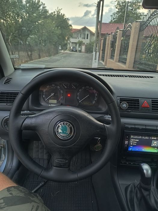 SKODA Octavia 2004 — imagine 4