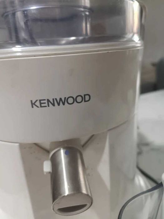 Продам соковыжималку