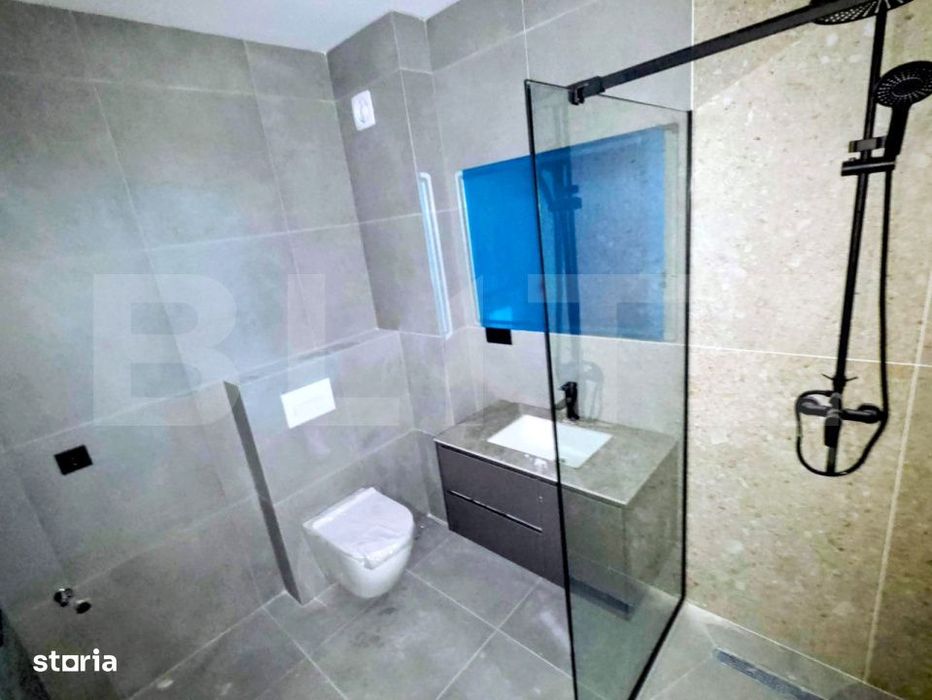 Apartament de tip studio, 40 mp, garaj, Eroilor