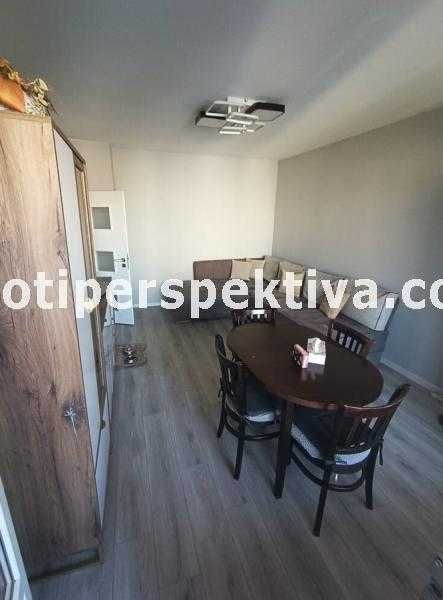 Продава се Двустаен апартамент в Пловдив, Изгрев - 48 кв.м за 1165 €/кв.м - Снимка #1