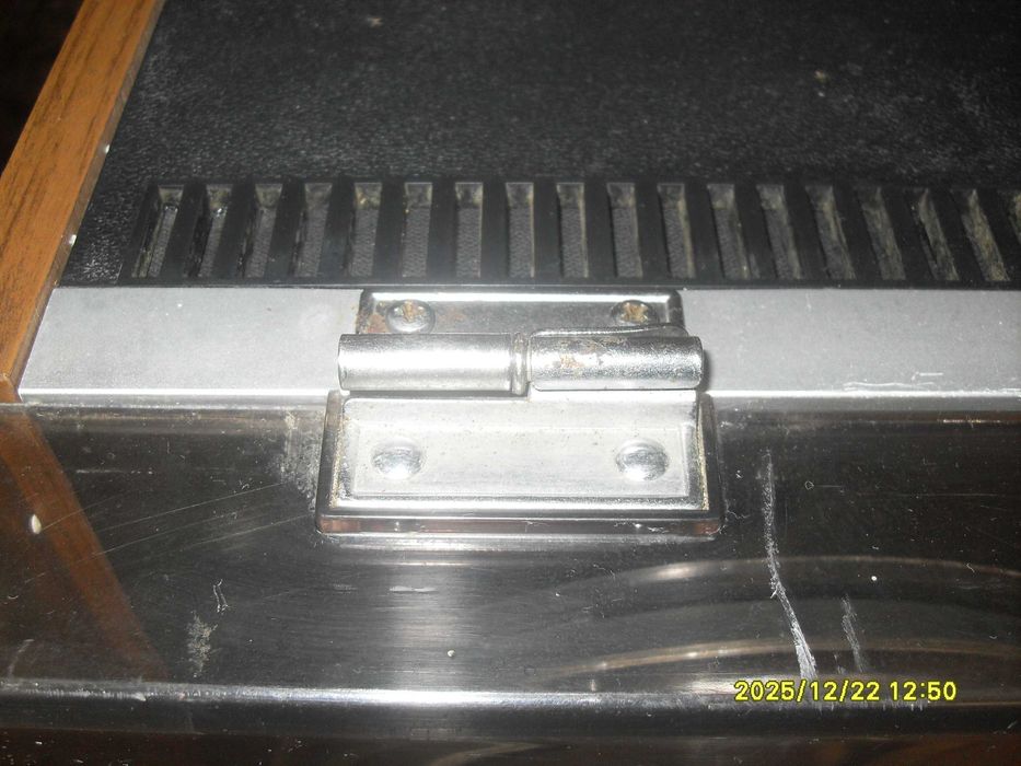 Продавам ролков магнетофон  „PHILIPS 4416”