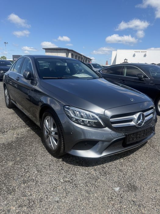 Mercedes C 220 ,138564 km ,2021