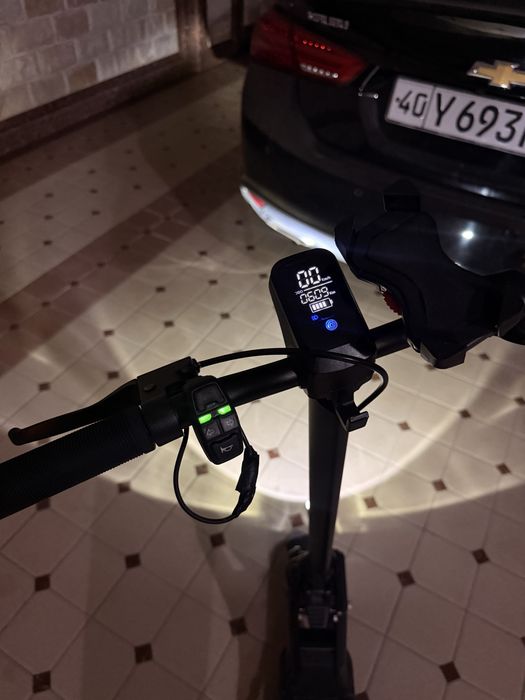 Electro samokat sotiladi