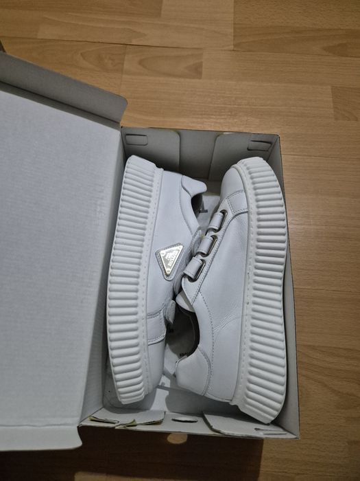 Обувь кроссовки унисекс