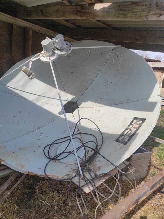 Продам спутниковую тарелку