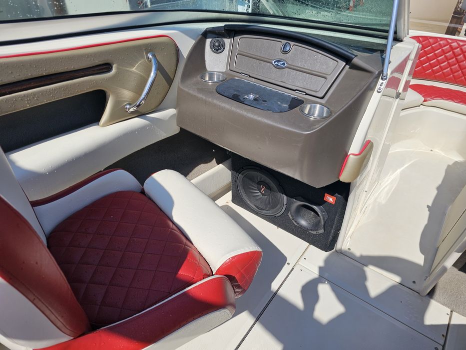 Barcă See Ray 210. Variante Auto sau Imobil