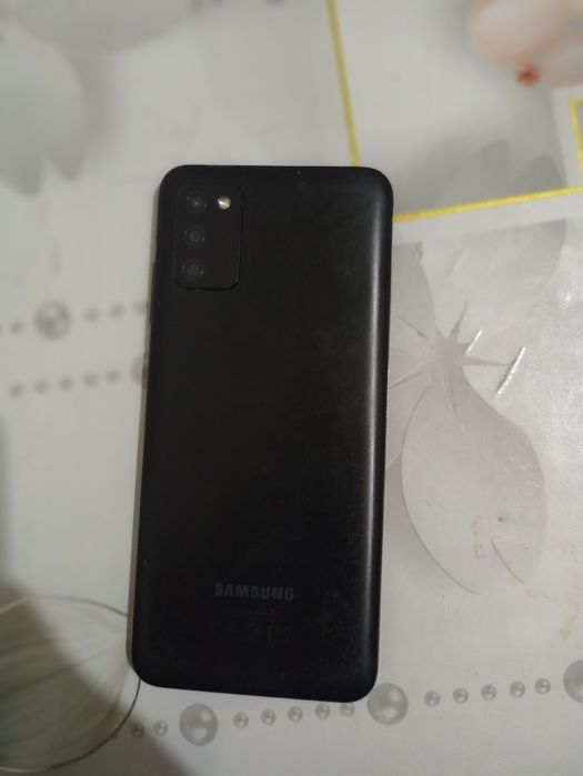 Самсунг А03s  продам