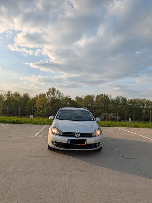 Volkswagen Golf masina functioneaza foarte bine