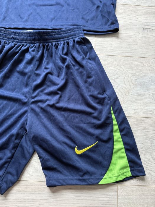 Echipament fotbal Brazilia Nike bleumarin complet tricou + șort