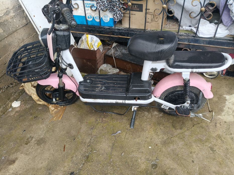 Скутер акум слаби