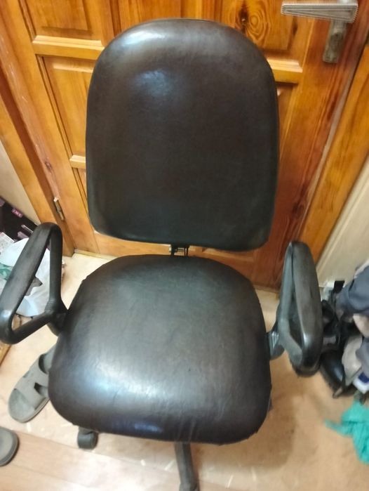 Продам Компьютерное кресло