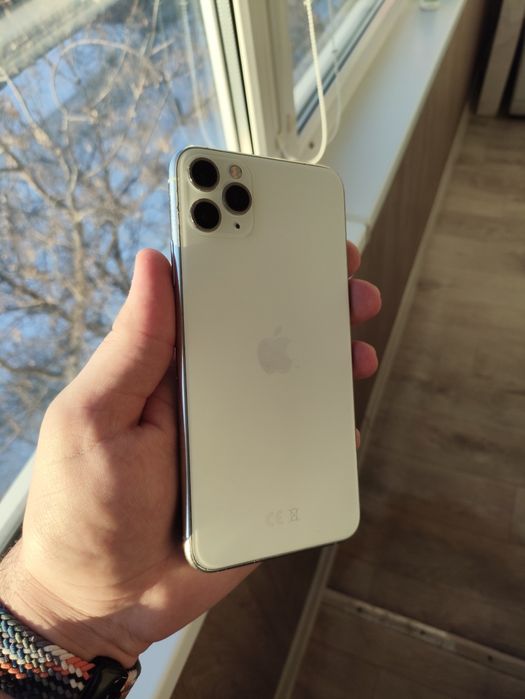 Продам iPhone 11 PRO MAX 64GB, 74 процента аккумулятор