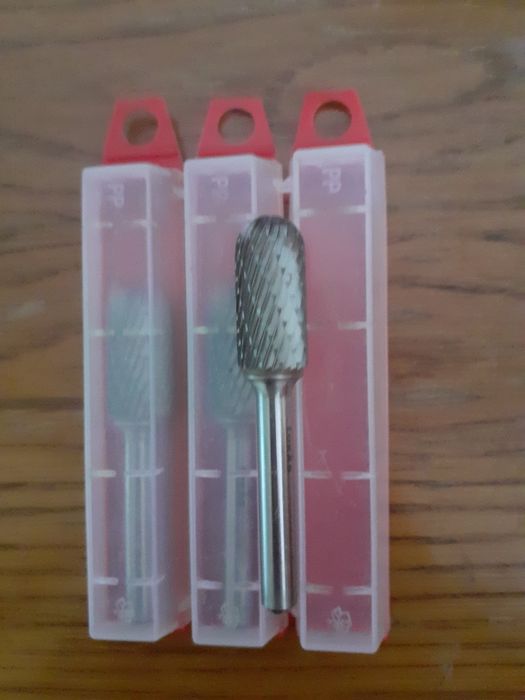 Carote metal si freze biax lukas patenti unior ace de trasat cuple aer