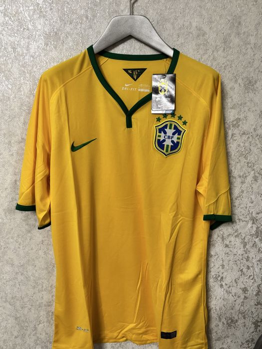 Футболки мужские