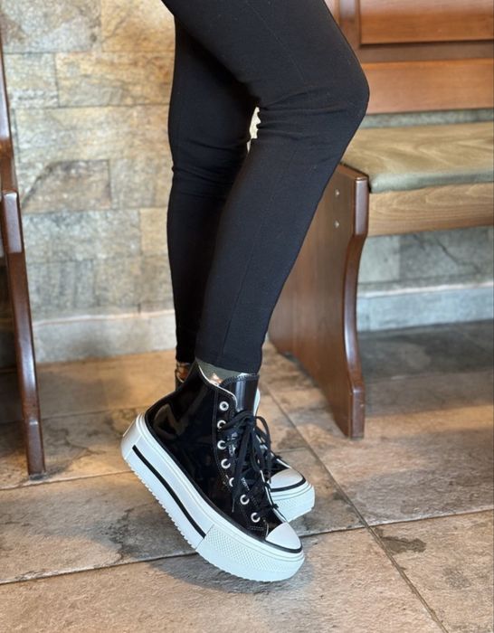 CONVERSE дамски кецове Zara