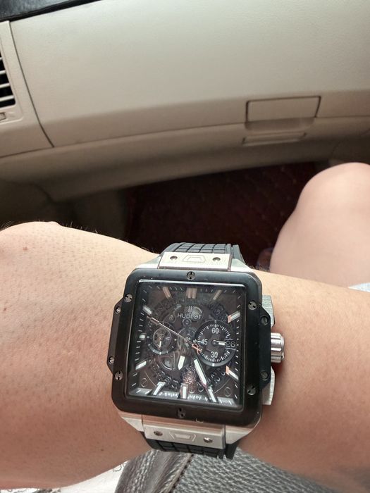 Наручные часы Hublot