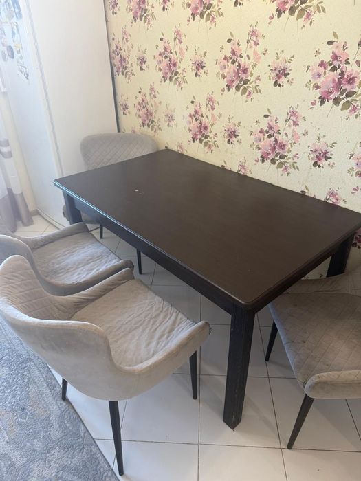 Стол срочно! 183 на 83