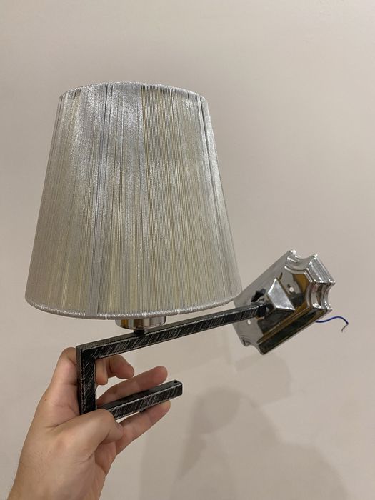 Люстра с двумя бра