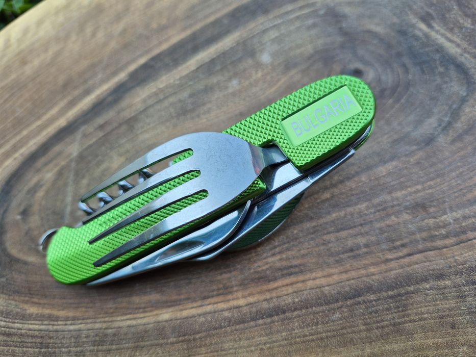 Туристически комплект за хранене България 6 в 1,четири цвята