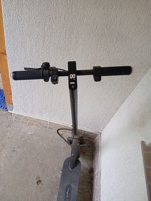 Trotineta electrica de vânzare stare impecabila
