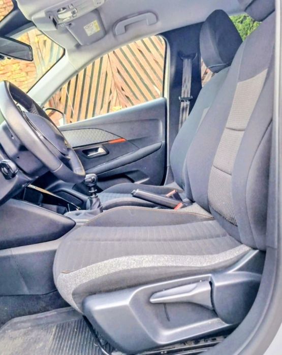 Peugeot 208, 1.2 Pure Tech