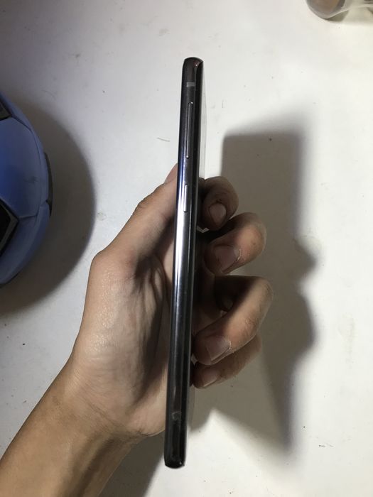 Телефон s10 samsung