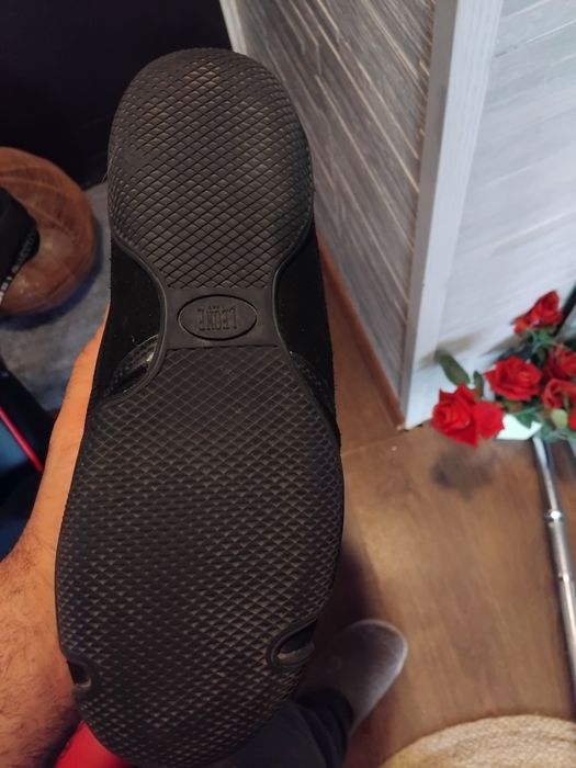 Обувки за бокс leone