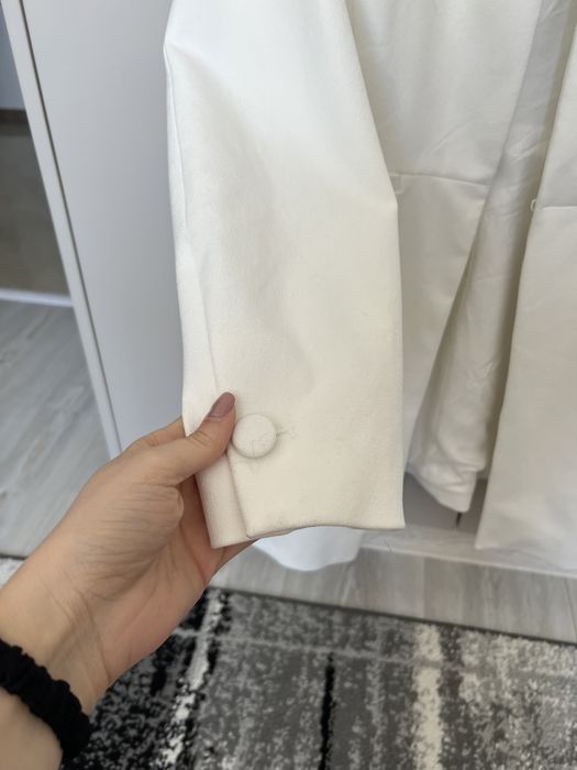 Пролетно сако/ палто в бял цвят