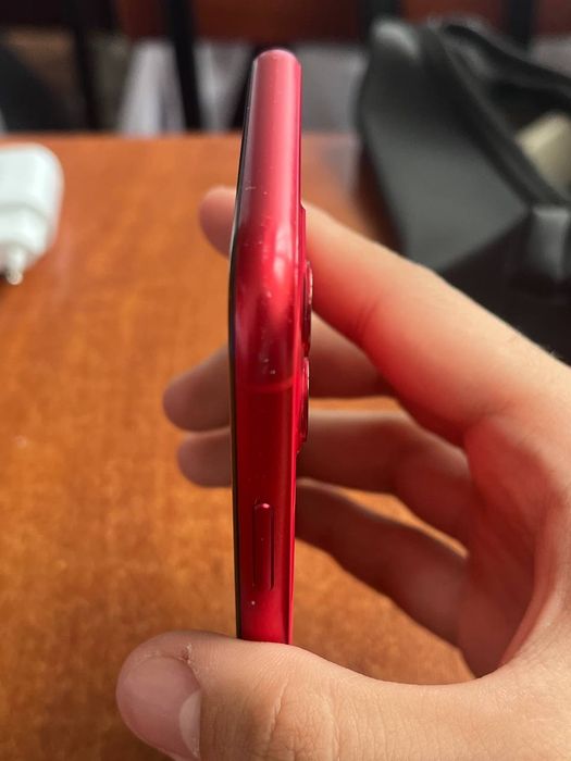 IPhone 11 Red 64гб 70% акб