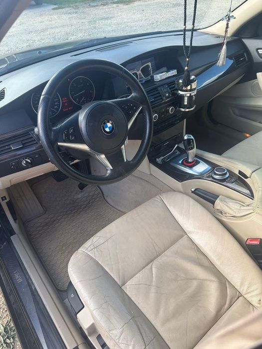 BMW Seria 5 E60 530xd 3.0d 235Cp - An 2007 - 3.0 Automată xDrive