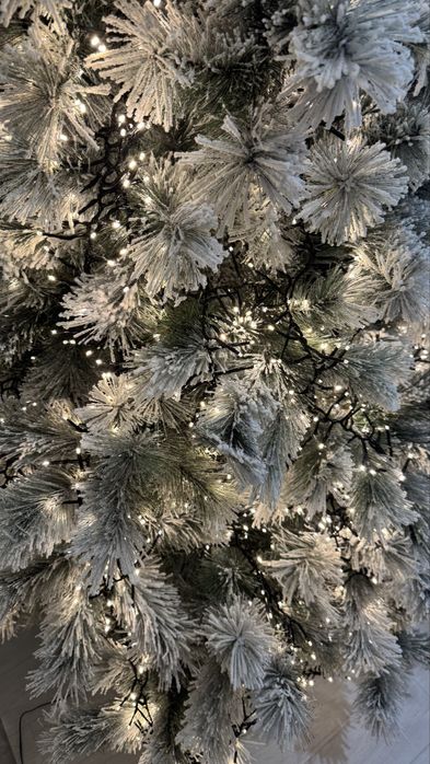 Brad artificial alb 210 cm