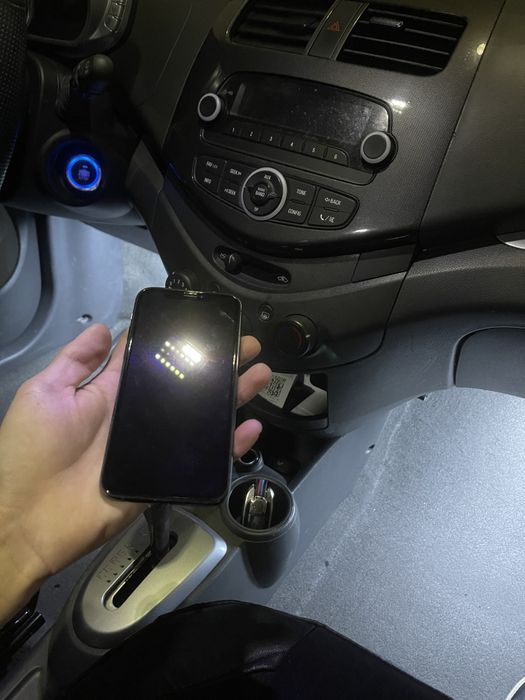 Iphone 11 pro sotiladi 64