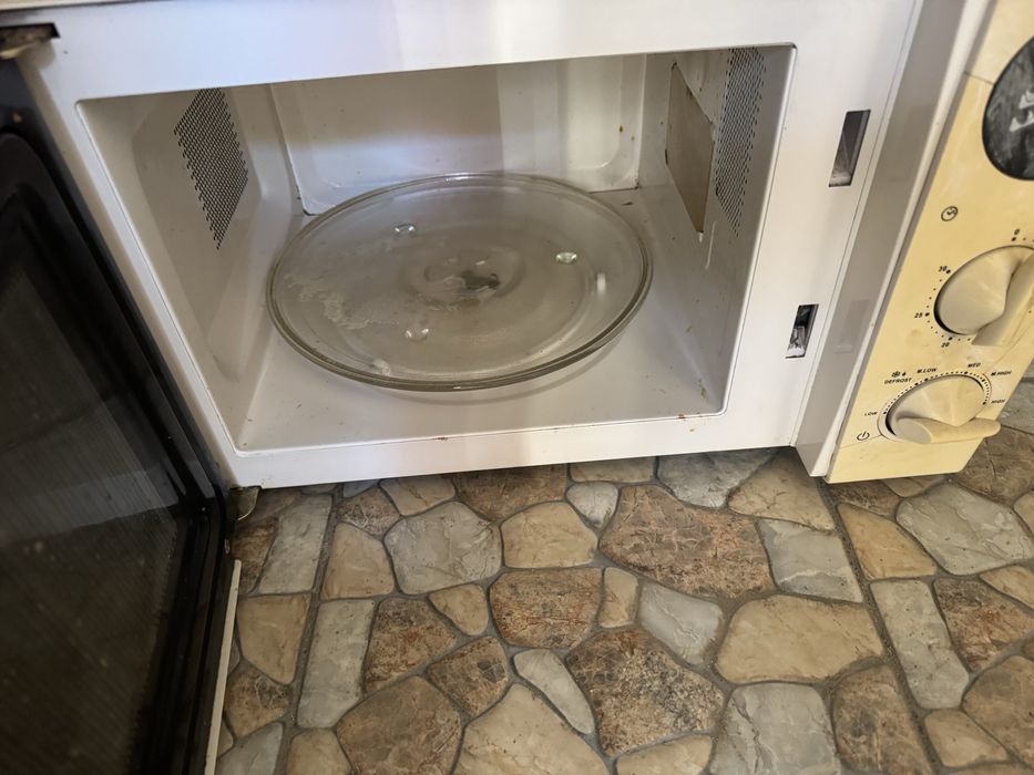 Продам микроволновку