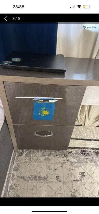 Стол для телевизора