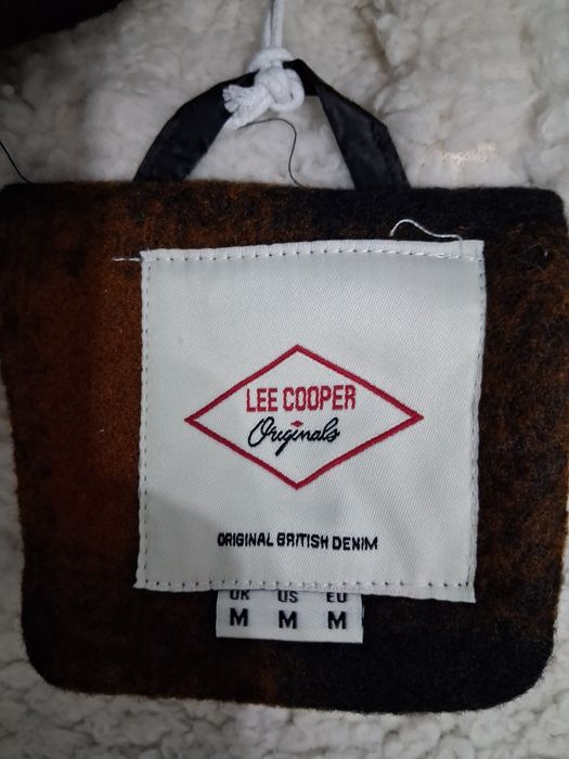 Jacheta Lee Cooper, marimea M, noua cu eticheta