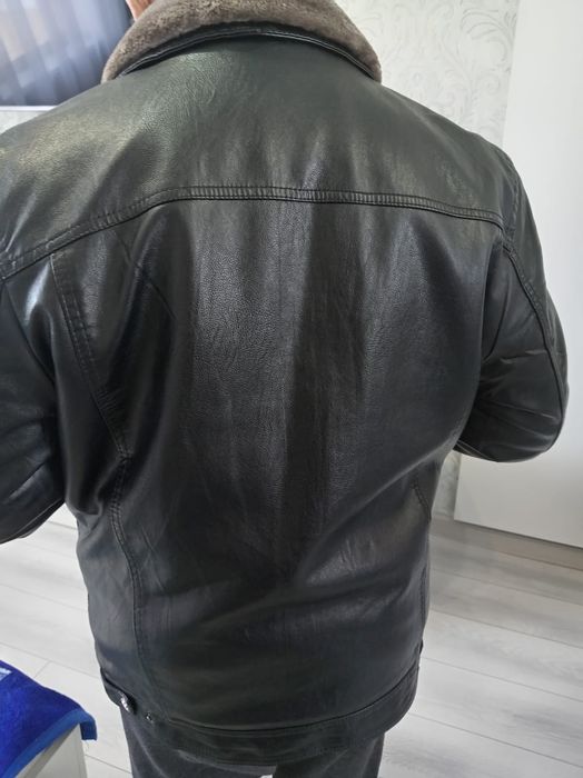 Продам дублёнку кожаную