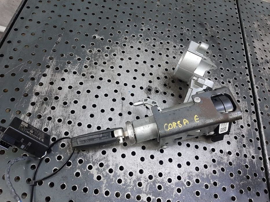 contact cu cheie opel corsa e x15 13496392