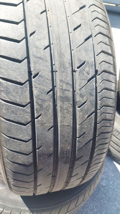 Гуми- 225 55 ZR 17