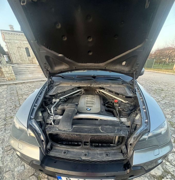 Продавам  BMW X5 e70 3.0.D